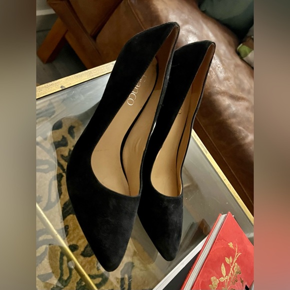 New Franco Sarto Suede Pumps - Picture 2 of 6